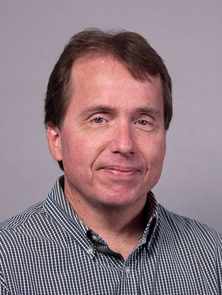 Photo of Dr. Steve Travers